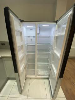 3BR house sleeps5 close to UHW driveway parking - 2