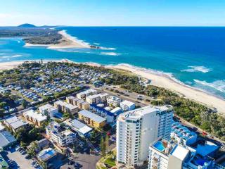 Beach side Cotton Tree Family Friendly Resort - 5