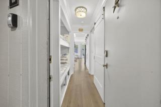 South End - 180 Sea Side Villas Bikini Bottom condo - 7