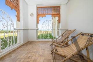 Seaside Luxury 3BR With Pool & Private Beach Access - 3