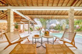 Villa Barcelona - Private 5 BDR Villa in Seminyak, Best Location, large Pool & Garden - 3