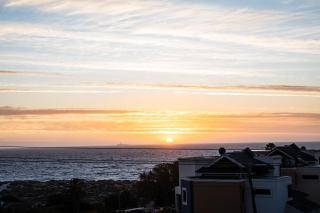 SeaSide Short Stay Accomodation - 1