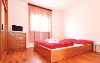 Nice Apartment In Nin With Wifi - 6