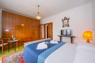 Villa La Verbanina Private Garden - Happy Rentals - 4