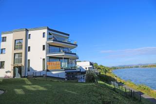 Exklusive Wohnung mit Balkon und direktem Rheinblick mit 2 Schlafzimmern für bis zu 5 Gäste - 8