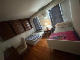 Kitsilano Guest House - Near Airport, UBC & Downtown, Free Parking - 7