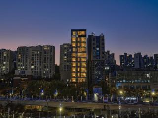 UH Suite The Seoul - 8