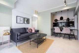 Ultracentral Stylish Suite - 2