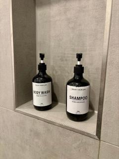 LA-Hüttenfeld Erdgeschoss Apartment - 5