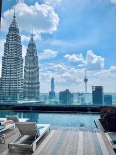 Modern Suites Star Residences - 8