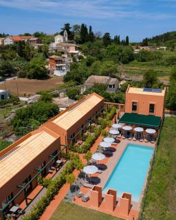 Chic 1BR with Garden Access - 8