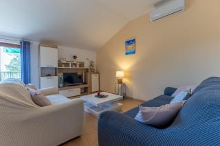 Apartment Petar in Begi - 1