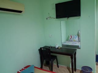 Ark Banting Hotel - 2