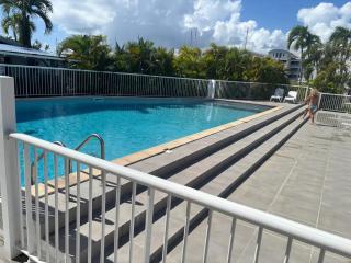 Studio moderne à Saint-François, 38 m² avec piscine - 0