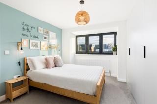 Family Friendly 3 Bed Home - Pass the Keys - 8