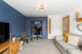 Family Friendly 3 Bed Home - Pass the Keys - 5