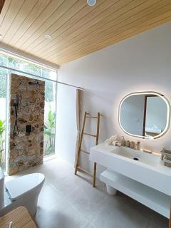 Tropical & Luxurious Pool Villa - 2