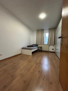 Central Four Residence - 6