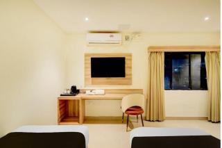 Palette Hotel and Resort Kalwar Road Jaipur Formerly Jai Madhav Resort -  - 4