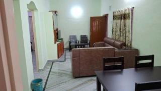 Hotel O SRI VARAHI HOME STAY - 8