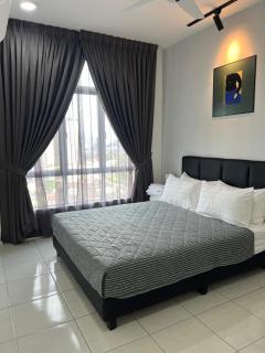 Ipoh Modern Skyline & Mountain View Suite - 9