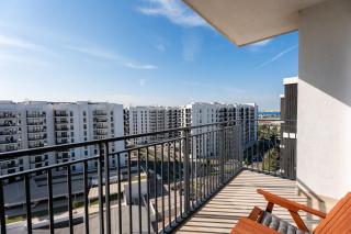 Sophisticated Yas Island Suite 2BR - 1