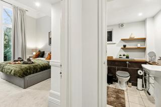 Luxe Victorian Spacious Apartment Sefton Park - 5