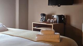 Tommy Jacks Beach Apartments - 4