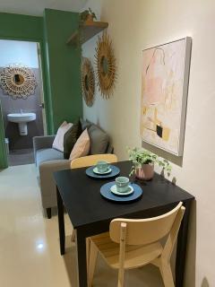 Boutique Style Makati Condo Salcedo Park - Manila - 7