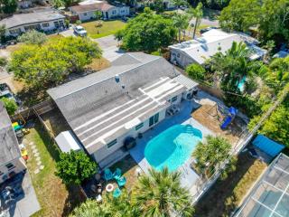 3485 Floral Drive SE - 5