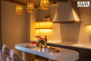 StayVista at Miorah Chalet with WiFi, Pool, TV - Jaipur - 8