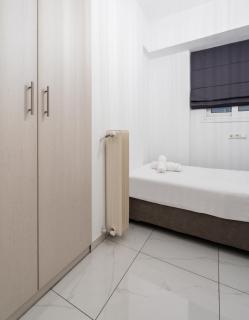 Luminous & Calm 2 BR Apt 7' to Metro in Koukaki - 2