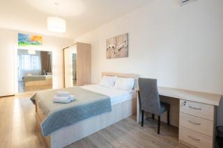 Riverside Dirsi Hideaway - Modern 2BR & Parking - 9