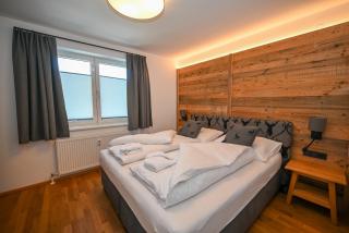 Domizil THIRTEEN with Sauna and Glacier View by All in One Apartments - Kaprun - 1