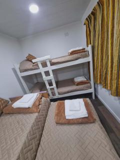 COMPLEJO Container Habitacional frente a la laguna - 5