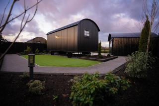 Friels Fairytree Oak Lodge - 1