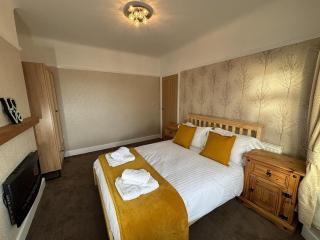 3 Double Room House, Parking, Facilities - 6