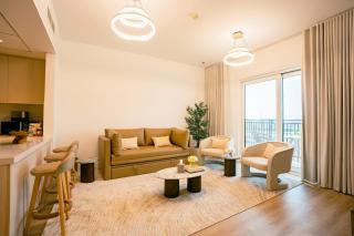 Luxury Upgraded 2BHK on Yas Island - 0