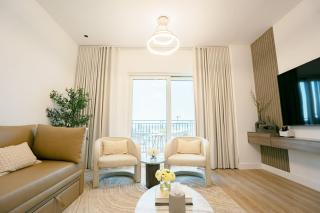 Luxury Upgraded 2BHK on Yas Island - 1