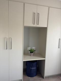 Stylish 2-bed apartment in prime Sandton area - 4