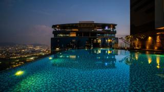 KLCC View Suites with balcony at The Manor Residence - 6