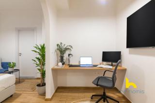 Digital Nomad Haven, Free Netflix, 100Mbps WI-FI! - 1