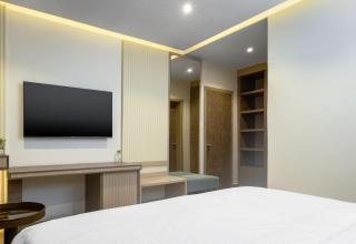 Check Inn Hotels - 9