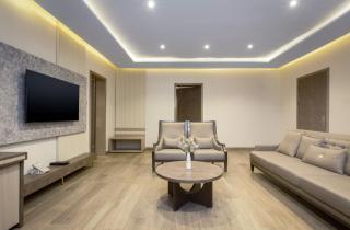 Check Inn Hotels - 5