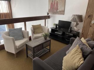 Appartement T3 Sud, skis aux pieds, animaux admis - FR-1-574-74 - 9