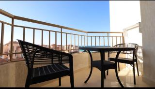 LA QUINTA Beach Resort - 3