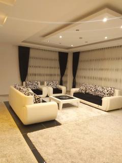 Luxury Villa with Private Pool & Terrace in Belek - 3