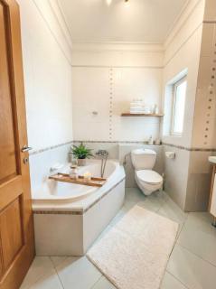 St Julian Panoramic Seaside 3 Bedroom Paceville Malta - San Ġiljan - 5