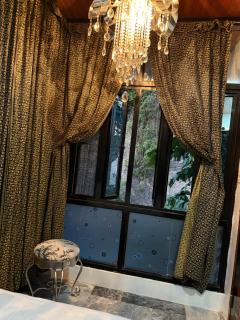 Elyu Jasons home with netflix and parking - 2