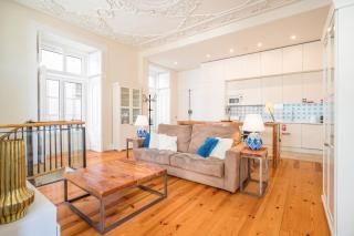 Classy Duplex in Historic Lisbon - 2